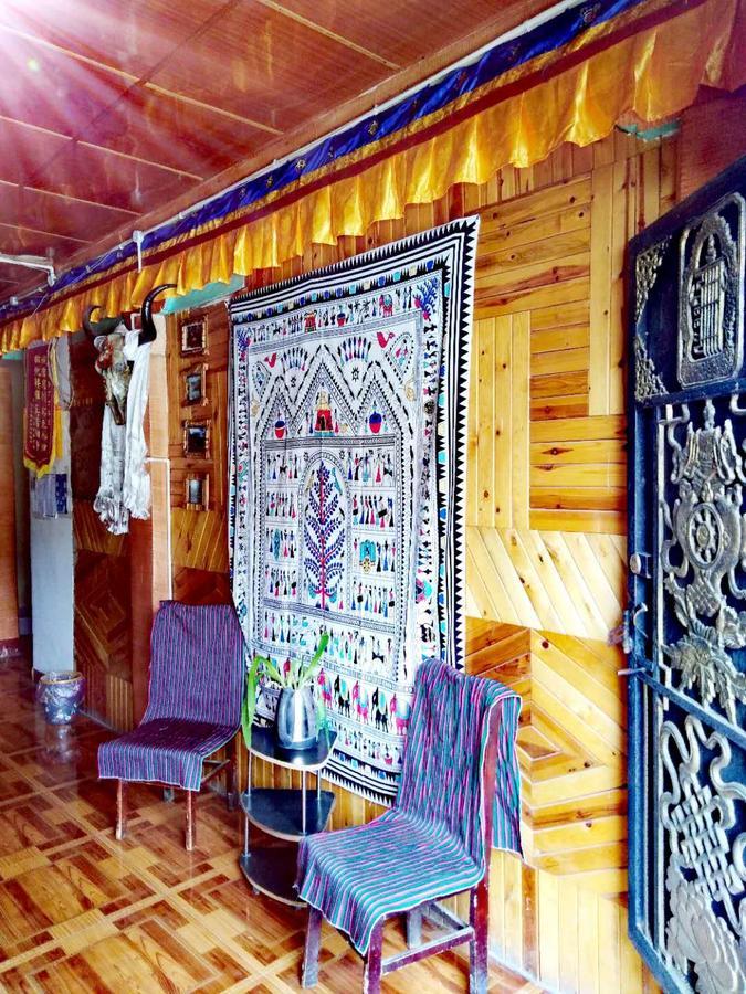 Zishuo Zihua Guest House Daocheng Dış mekan fotoğraf