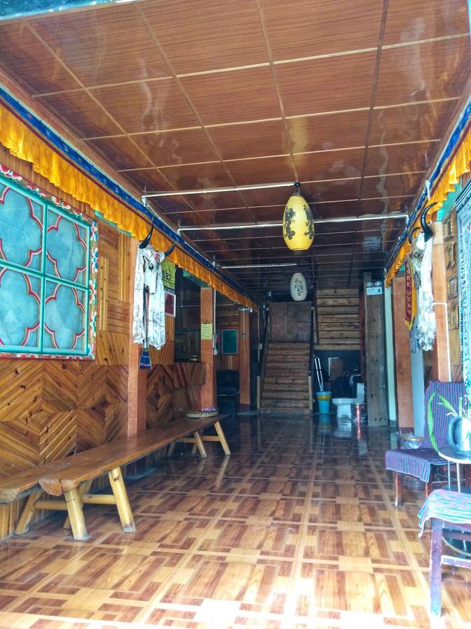 Zishuo Zihua Guest House Daocheng Dış mekan fotoğraf
