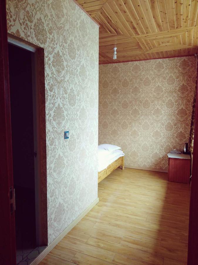 Zishuo Zihua Guest House Daocheng Dış mekan fotoğraf