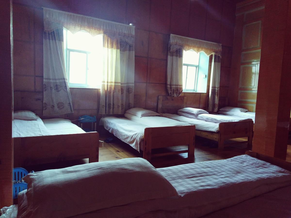Zishuo Zihua Guest House Daocheng Dış mekan fotoğraf