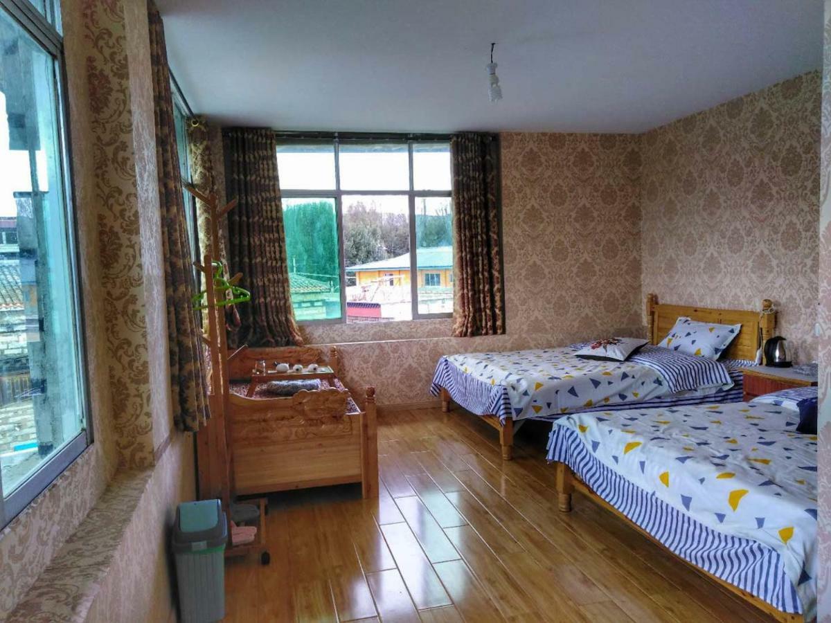 Zishuo Zihua Guest House Daocheng Dış mekan fotoğraf